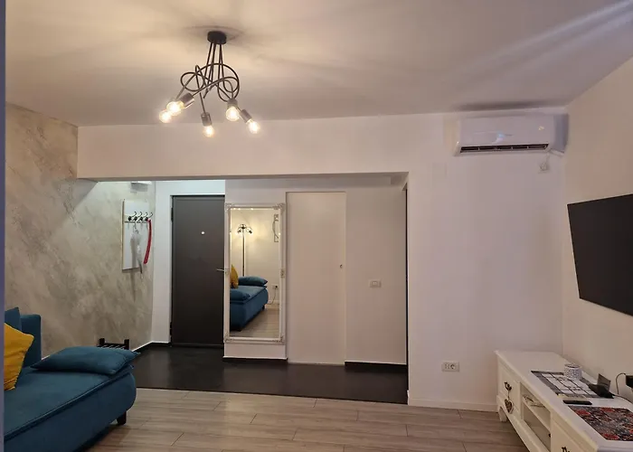 Central Mangalia * مانغاليا